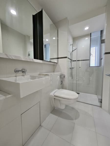 The Chuan, 31 Lorong chuan, 2 Bedrooms, 937 sqft, Condominium For Rent, by Natasha Ross Nair, 500177652 - Bathroom - PropertyGuru.com.sg