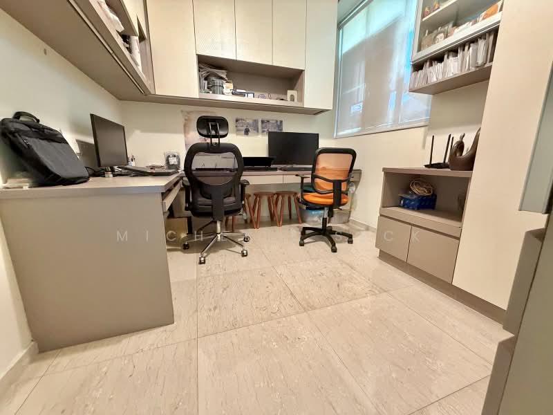Phillips Avenue, Phillips Avenue, 6 Bedrooms, 4,329 sqft, Semi-Detached House For Sale, by Michelle Seck, 500177656 - Study - PropertyGuru.com.sg