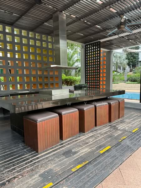 Gardenvista, 960 Dunearn Road, 3 Bedrooms, 1,130 sqft, Condominium For Sale, by Andrew Yong, 500177669 - Exterior - PropertyGuru.com.sg