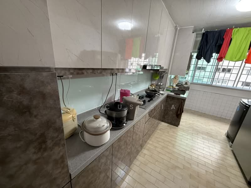 737 Yishun Street 72, 737 Yishun Street 72, Room Rental, 250 sqft, HDB Flat For Rent, by Marcus Sia, 500177670 - Kitchen - PropertyGuru.com.sg