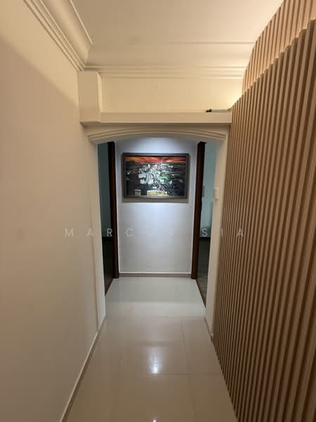 737 Yishun Street 72, 737 Yishun Street 72, Room Rental, 250 sqft, HDB Flat For Rent, by Marcus Sia, 500177670 - Corridor - PropertyGuru.com.sg