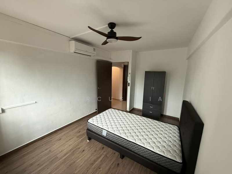 737 Yishun Street 72, 737 Yishun Street 72, Room Rental, 250 sqft, HDB Flat For Rent, by Marcus Sia, 500177670 - Bedroom - PropertyGuru.com.sg