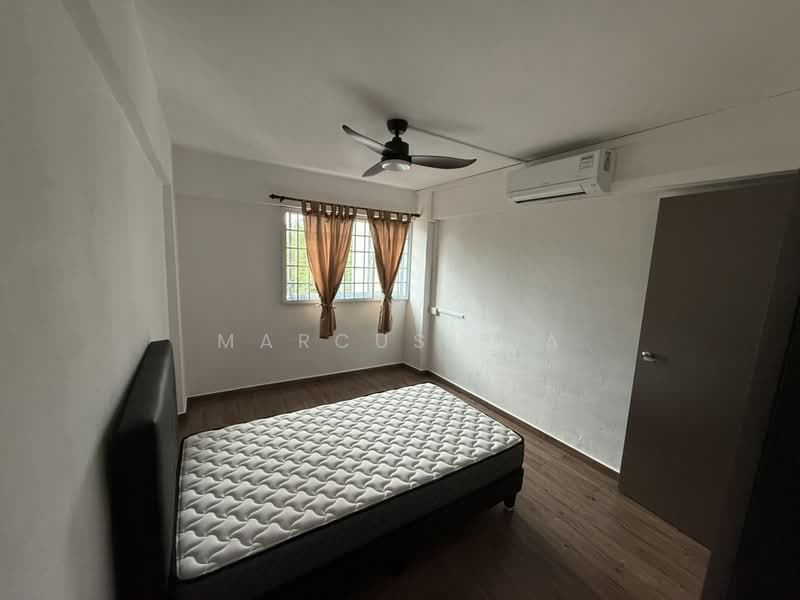 737 Yishun Street 72, 737 Yishun Street 72, Room Rental, 250 sqft, HDB Flat For Rent, by Marcus Sia, 500177670 - Bedroom - PropertyGuru.com.sg
