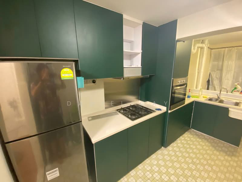 4 Marine Terrace, 4 Marine Terrace, 3 Bedrooms, 700 sqft, HDB Flat For Rent, by Daniel Gay, 500177672 - Kitchen - PropertyGuru.com.sg
