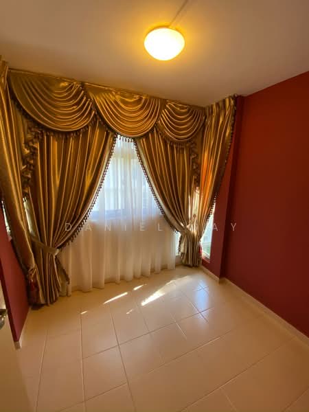 4 Marine Terrace, 4 Marine Terrace, 3 Bedrooms, 700 sqft, HDB Flat For Rent, by Daniel Gay, 500177672 - Utility room - PropertyGuru.com.sg