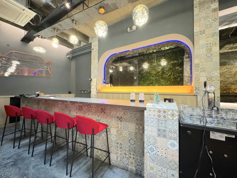 F&B Ground Floor Street Facing | No Takeover Fee, Craig Road/ Duxton Road/ Tras Street/ Tanjong Pagar, 1,450 sqft, Food & Beverage For Rent, by Vivien Tan, 500177679 - Interior - CommercialGuru.com.sg