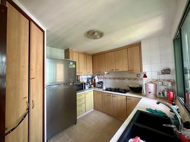 Yew Mei Green, 50 Choa Chu Kang North 6, 3 Bedrooms, 1,130 sqft, Condominium For Sale, by Lisa Wong, 500177721 - Kitchen - PropertyGuru.com.sg