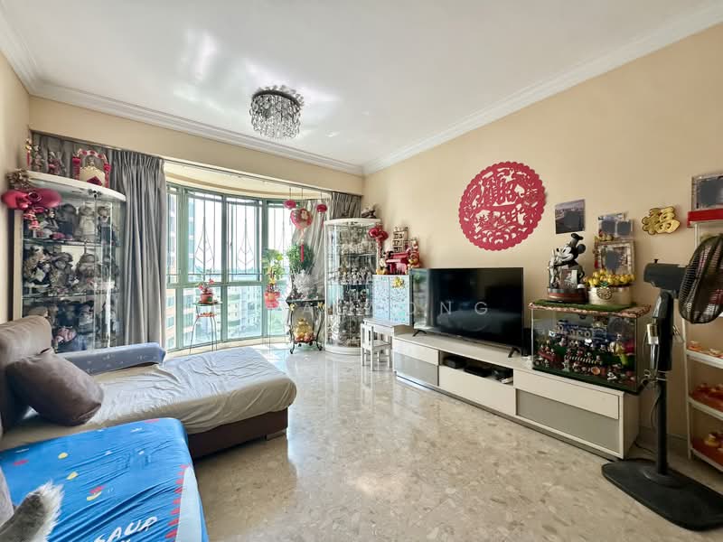 Yew Mei Green, 50 Choa Chu Kang North 6, 3 Bedrooms, 1,130 sqft, Condominium For Sale, by Lisa Wong, 500177721 - Living Room - PropertyGuru.com.sg