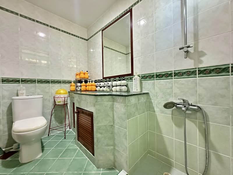 Yew Mei Green, 50 Choa Chu Kang North 6, 3 Bedrooms, 1,130 sqft, Condominium For Sale, by Lisa Wong, 500177721 - Bathroom - PropertyGuru.com.sg