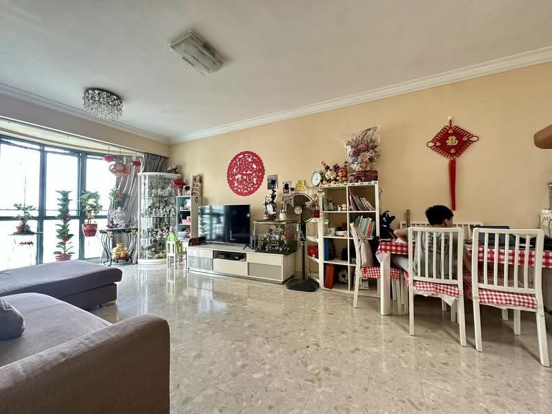 Yew Mei Green, 50 Choa Chu Kang North 6, Dairy Farm / Bukit Panjang / Choa Chu Kang, 3 Bedrooms, 1,130 sqft, Condominium For Sale, by Lisa Wong, 500177721 - Living Room - PropertyGuru.com.sg