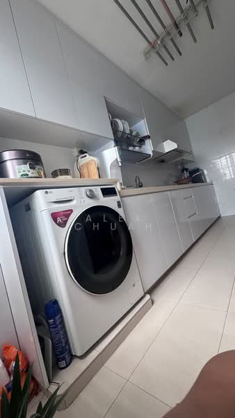 839 Woodlands Street 82, 839 Woodlands Street 82, 3 Bedrooms, 1,130 sqft, HDB Flat For Sale, by Alex Chuah, 500177737 - Kitchen - PropertyGuru.com.sg