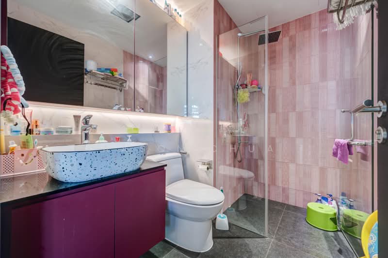 Twin Waterfalls, 116 Punggol Walk, 3 Bedrooms, 1,765 sqft, Executive Condominium For Sale, by Aason Chua, 500177743 - Bathroom - PropertyGuru.com.sg