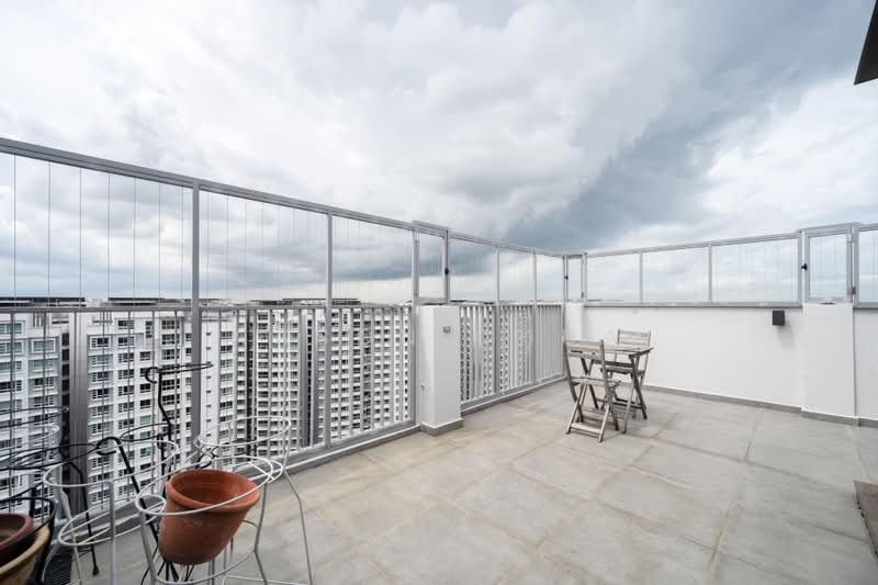 Twin Waterfalls, 116 Punggol Walk, 3 Bedrooms, 1,765 sqft, Executive Condominium For Sale, by Aason Chua, 500177743 - Balcony - PropertyGuru.com.sg