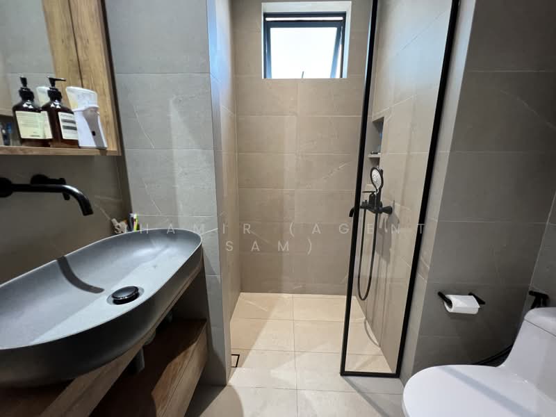 City Square Residences, 14 Kitchener Link, 3 Bedrooms, 1,206 sqft, Condominium For Sale, by Shamir (Agent SAM), 500177752 - Bathroom - PropertyGuru.com.sg
