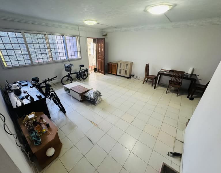 914 Jurong West Street 91, 914 Jurong West Street 91, 3 Bedrooms, 1,109 sqft, HDB Flat For Sale, by William Yong, 500177756 - Living Room - PropertyGuru.com.sg