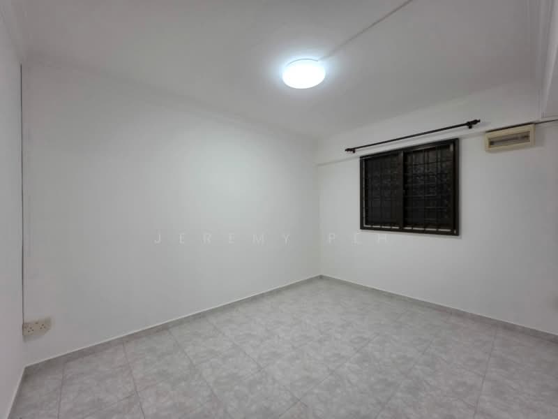 5 Lorong Lew Lian, 5 Lorong Lew Lian, 2 Bedrooms, 689 sqft, HDB Flat For Sale, by Jeremy Peh, 500177757 - Interior - PropertyGuru.com.sg