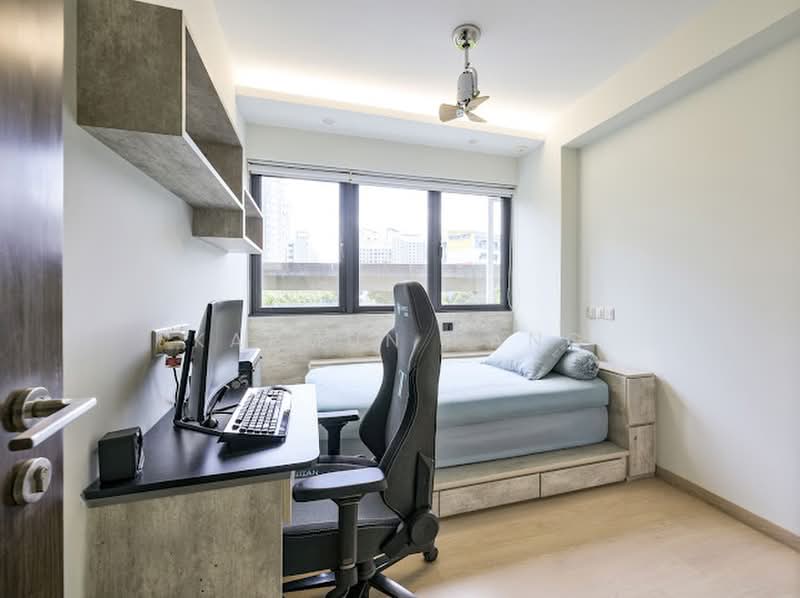 Riverparc Residence, 90 Punggol Drive, 3 Bedrooms, 1,076 sqft, Executive Condominium For Sale, by Karmun Pang, 500177766 - Bedroom - PropertyGuru.com.sg