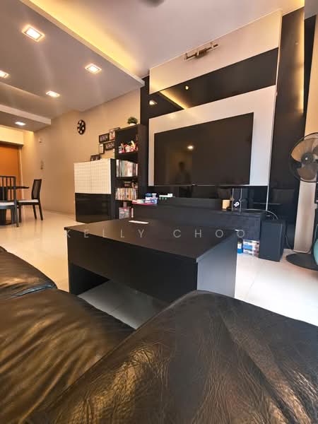 The Quartz, 51 Compassvale Bow, 3 Bedrooms, 1,636 sqft, Condominium For Sale, by Kelly Choo, 500177775 - Living Room - PropertyGuru.com.sg