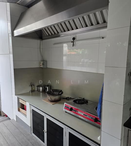 Serangoon Garden Estate, Bloxhome Drive, 7 Bedrooms, 13,000 sqft, Bungalow House For Sale, by Dan Lim, 500177778 - Kitchen - PropertyGuru.com.sg