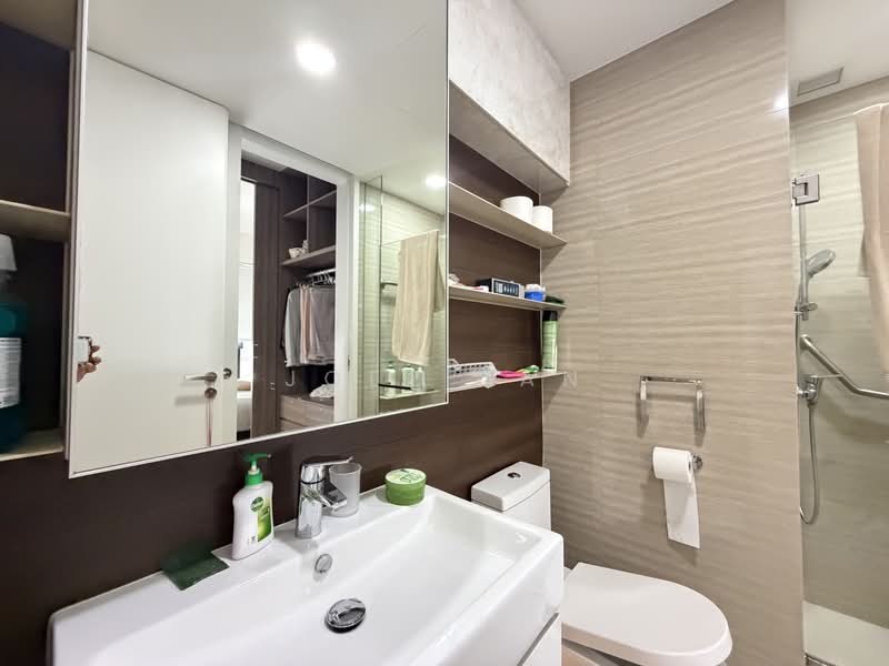Sky Vue, 1 Bishan Street 15, 1 Bedroom, 484 sqft, Condominium For Sale, by Joey Tan, 500177804 - Bathroom - PropertyGuru.com.sg