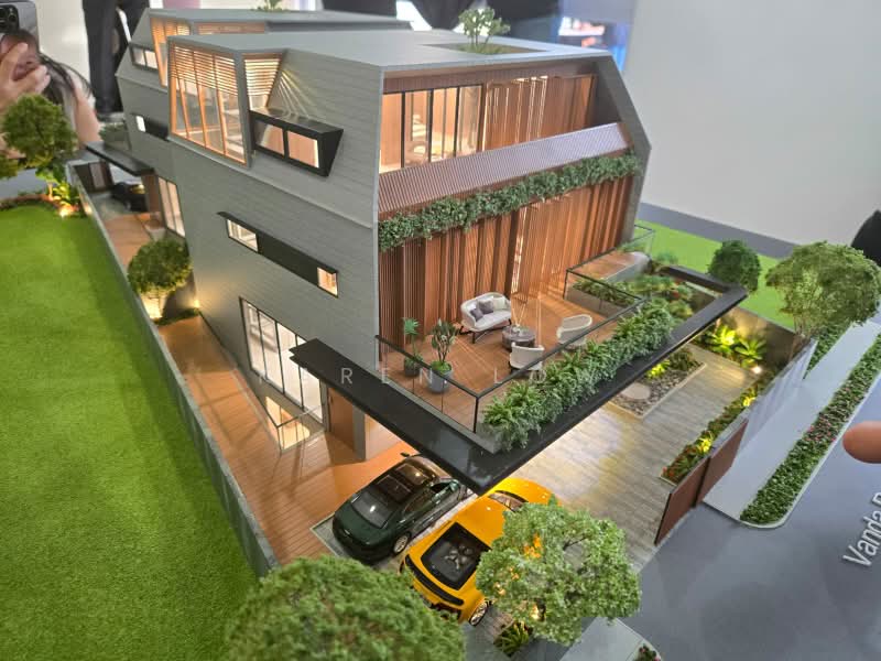 ❤️ Bungalow within 1Km to RGPS, NYGH ❤️ 8897.I732, Vanda Road, Jalan Naga Sari. 8897.1732, 7 Bedrooms, 7,847 sqft, Detached House For Sale, by Karen Low, 500177814 - Exterior - PropertyGuru.com.sg