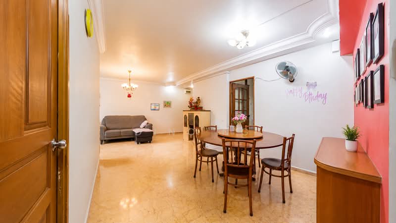 128 Rivervale Street, 128 Rivervale Street, 3 Bedrooms, 1,076 sqft, HDB Flat For Sale, by Dino Ng, 500177817 - Living Room - PropertyGuru.com.sg