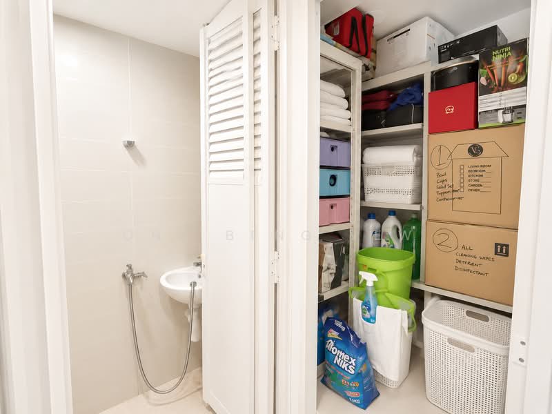 Symphony Suites, 13 Yishun Close, 4 Bedrooms, 1,023 sqft, Condominium For Sale, by Ong Beng Yew, 500177823 - Interior - PropertyGuru.com.sg