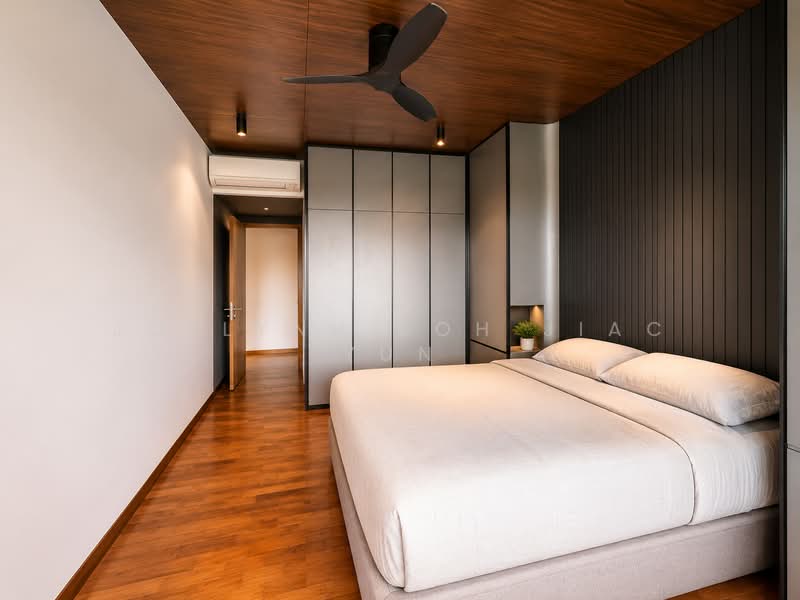 Mera Springs, 81 Carlisle Road, 3 Bedrooms, 1,292 sqft, Condominium For Rent, by Joelynn Koh Jiac Yun, 500177824 - Master Bedroom - PropertyGuru.com.sg
