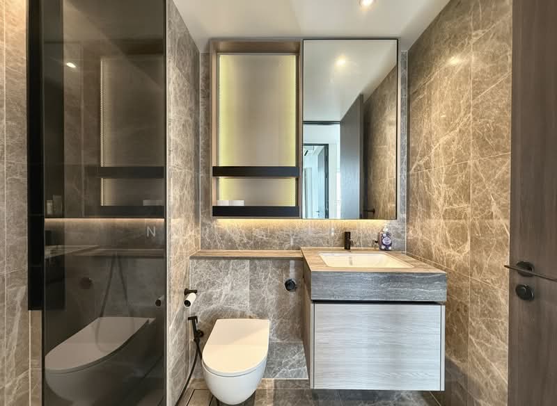 The Reef at King's Dock, 20 Harbourfront Avenue, 2 Bedrooms, 732 sqft, Condominium For Rent, by Norman Koh, 500177825 - Bathroom - PropertyGuru.com.sg