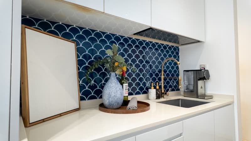 Tree House, 60 Chestnut Avenue, 2 Bedrooms, 947 sqft, Condominium For Sale, by Cherlyn Wang, 500177826 - Kitchen - PropertyGuru.com.sg