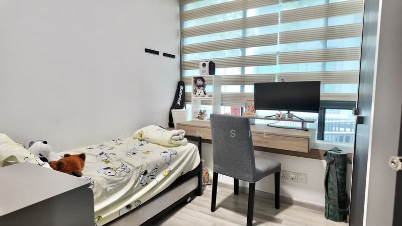 Rosewood Suites, 67 Rosewood Drive, 3 Bedrooms, 1,206 sqft, Condominium For Sale, by Queen Sie, 500177838 - Bedroom - PropertyGuru.com.sg