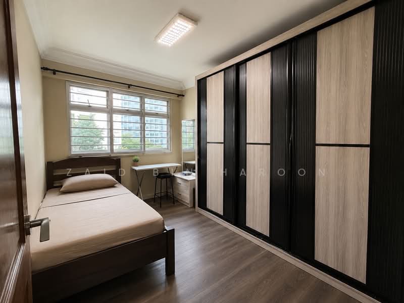470A Upper Serangoon Crescent, 470A Upper Serangoon Crescent, 3 Bedrooms, 1,001 sqft, HDB Flat For Sale, by Zaid Bin Haroon, 500177839 - Bedroom - PropertyGuru.com.sg