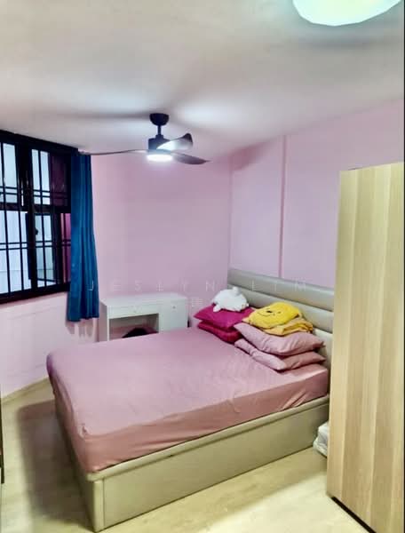 339A Sembawang Close, 339A Sembawang Close, 4 Bedrooms, 1,227 sqft, HDB Flat For Sale, by Jeslyn Lim 林瑞香, 500177855 - Bedroom - PropertyGuru.com.sg