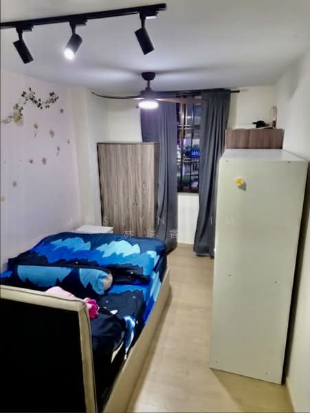 339A Sembawang Close, 339A Sembawang Close, 4 Bedrooms, 1,227 sqft, HDB Flat For Sale, by Jeslyn Lim 林瑞香, 500177855 - Bedroom - PropertyGuru.com.sg