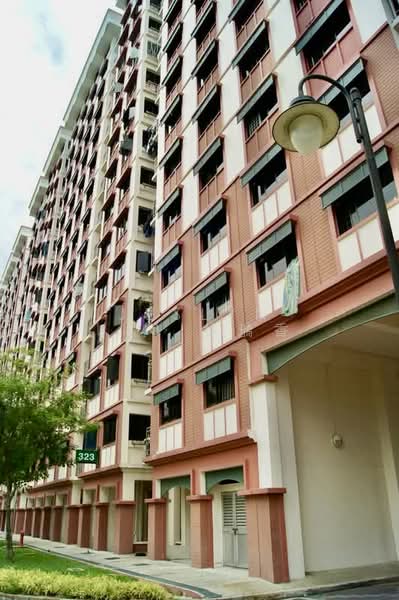 339A Sembawang Close, 339A Sembawang Close, 4 Bedrooms, 1,227 sqft, HDB Flat For Sale, by Jeslyn Lim 林瑞香, 500177855 - Exterior - PropertyGuru.com.sg