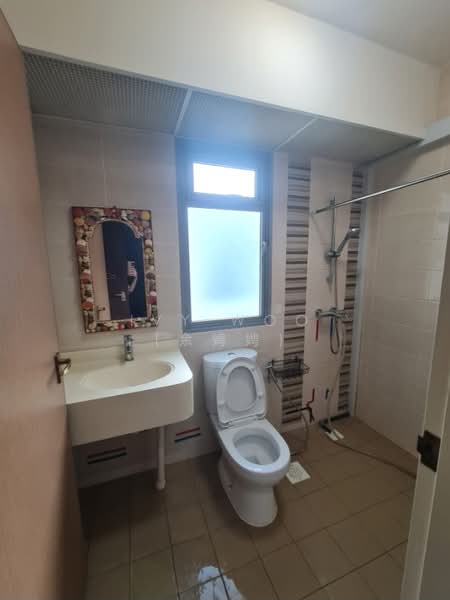 476A Upper Serangoon View, 476A Upper Serangoon View, Room Rental, 150 sqft, HDB Flat For Rent, by Ivy Woo (余娉娉), 500177860 - Bathroom - PropertyGuru.com.sg