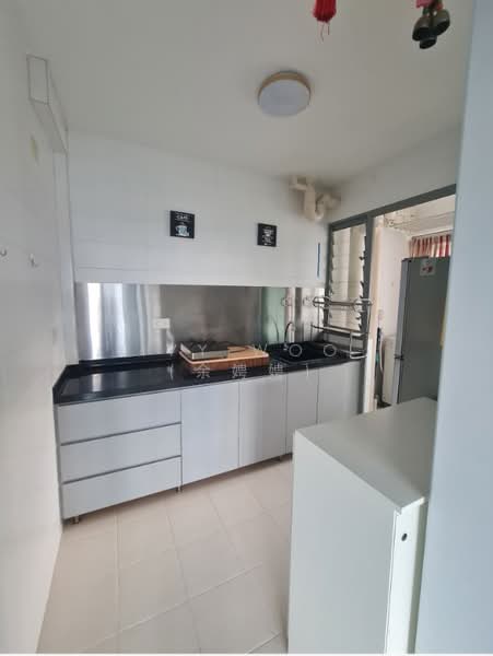 476A Upper Serangoon View, 476A Upper Serangoon View, Room Rental, 150 sqft, HDB Flat For Rent, by Ivy Woo (余娉娉), 500177860 - Kitchen - PropertyGuru.com.sg