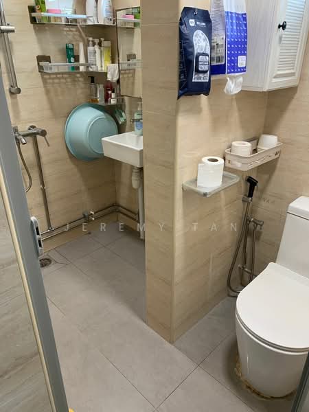 86 Whampoa Drive, 86 Whampoa Drive, 2 Bedrooms, 710 sqft, HDB Flat For Sale, by Jeremy Tan, 500177865 - Bathroom - PropertyGuru.com.sg