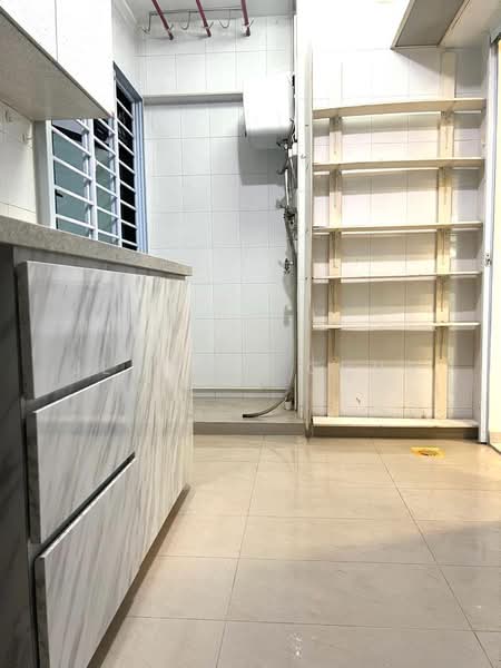 32 Eunos Crescent, 32 Eunos Crescent, 3 Bedrooms, 969 sqft, HDB Flat For Sale, by Jeannie Chua, 500177872 - Kitchen - PropertyGuru.com.sg