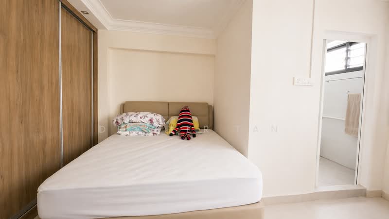 346 Yishun Avenue 11, 346 Yishun Avenue 11, 3 Bedrooms, 1,302 sqft, HDB Flat For Sale, by Drexler Tan, 500177876 - Master Bedroom - PropertyGuru.com.sg