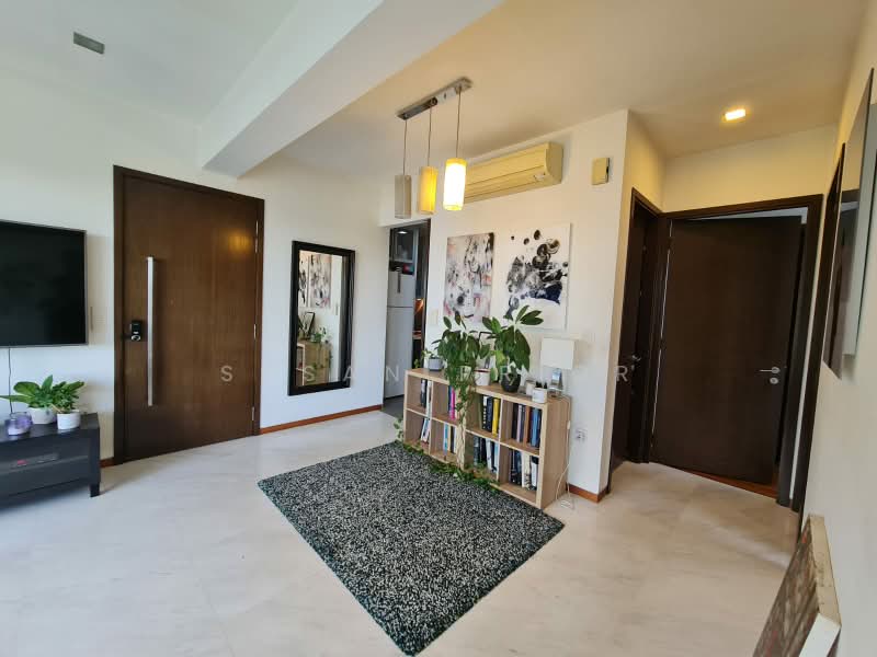 River Valley Gorgeous Mercury, , 2 Bedrooms, 1,100 sqft, Condominium For Rent, by Susan Prior, 500177879 - Living Room - PropertyGuru.com.sg