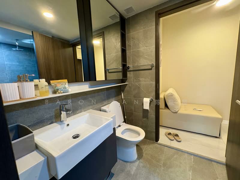 Riverfront Residences, 41 Hougang Avenue 7, 1 Bedroom, 517 sqft, Condominium For Rent, by Baron Tan 陈鼎超, 500177881 - Bathroom - PropertyGuru.com.sg