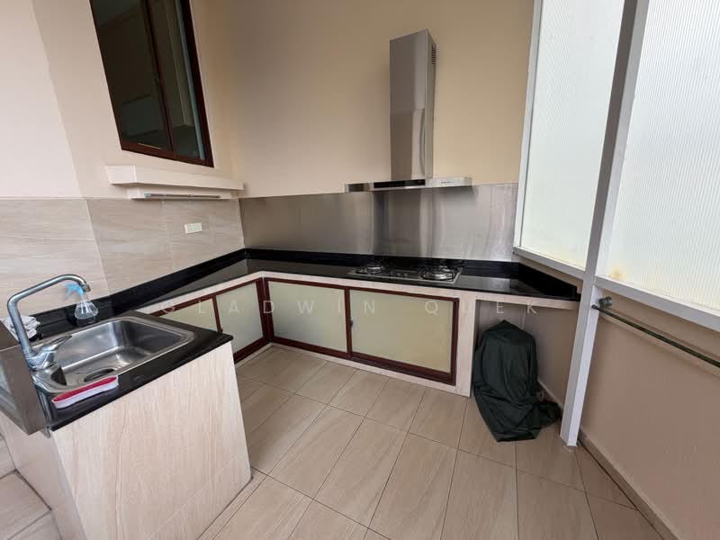 Yio Chu Kang Rd Parry Ave Philip Ave, , 6 Bedrooms, 6,000 sqft, Semi-Detached House For Sale, by Gladwin Quek, 500177883 - Kitchen - PropertyGuru.com.sg