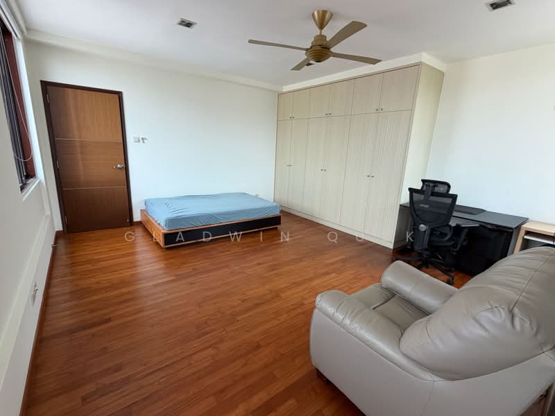 Yio Chu Kang Rd Parry Ave Philip Ave, , 6 Bedrooms, 6,000 sqft, Semi-Detached House For Sale, by Gladwin Quek, 500177883 - Bedroom - PropertyGuru.com.sg