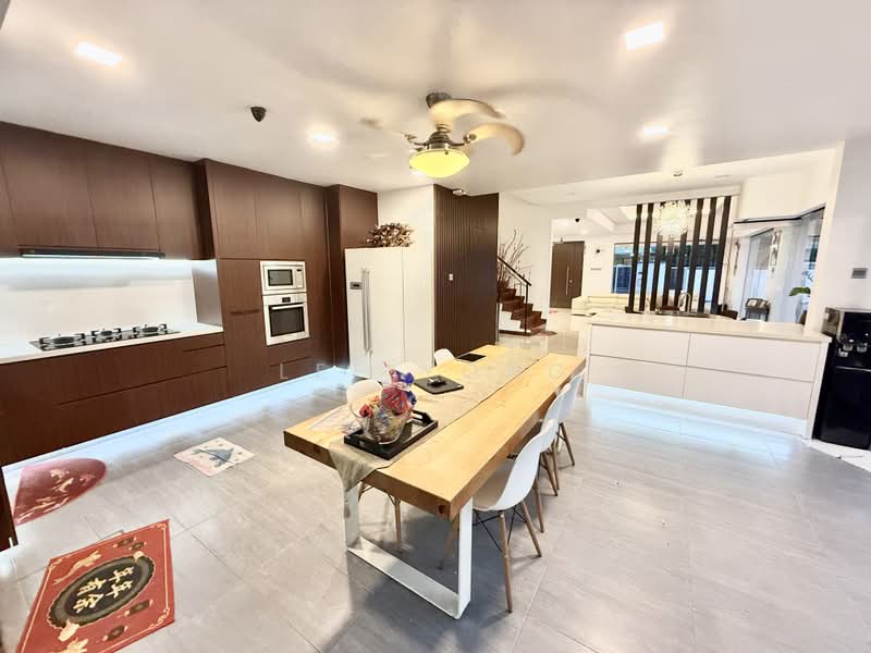 🔥CHEAP🔥 Sembawang Park Corner Landed, Kandis Walk , Jalan Janggus , Jalan Sankam, 6 Bedrooms, 4,500 sqft, Corner Terrace For Sale, by Lee Yong, 500177886 - Kitchen - PropertyGuru.com.sg