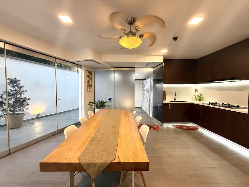 Straits Gardens, 1 Kandis Walk, 5 Bedrooms, 4,500 sqft, Corner Terrace For Sale, by Gerald Lee, 500177889 - Kitchen - PropertyGuru.com.sg