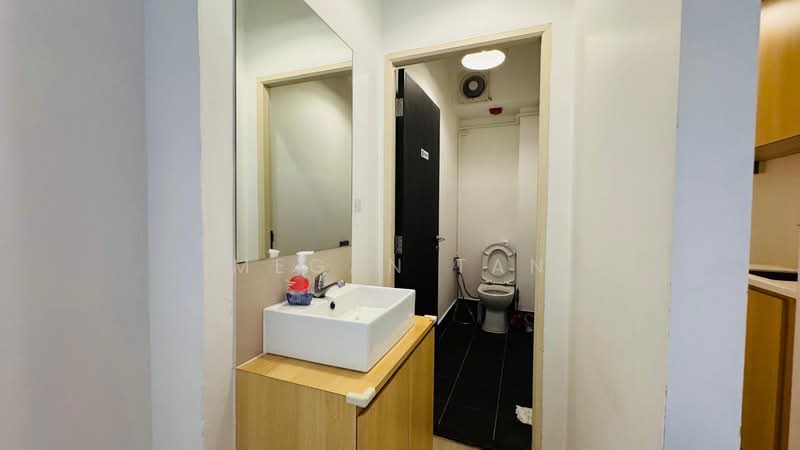 Greenwood Avenue, , 1,500 sqft, Shop / Shophouse For Sale, by Megan Tan, 500177897 - Bathroom - CommercialGuru.com.sg