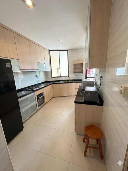 Phillips Ave|Rosth Rd min to Serangoon Gdns, , 6 Bedrooms, 4,325 sqft, Semi-Detached House For Sale, by Tan Alan, 500177912 - Kitchen - PropertyGuru.com.sg