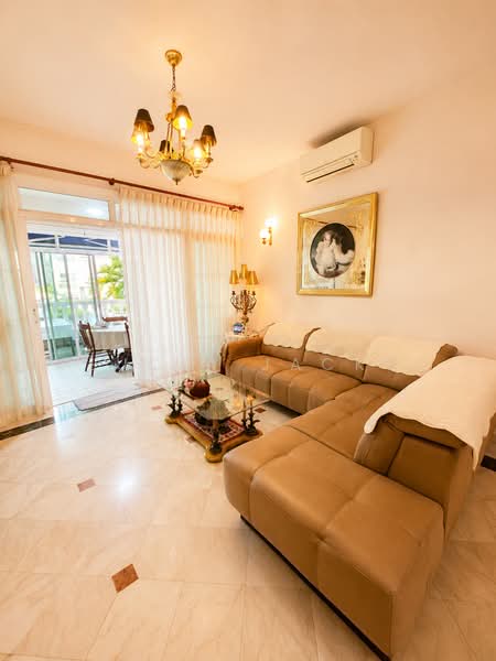Symphony Heights, 41 Hume Avenue, 2 Bedrooms, 1,152 sqft, Condominium For Sale, by Lucia Jacky, 500177913 - PropertyGuru.com.sg