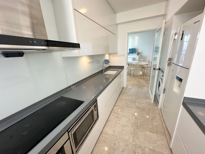 Parc Oasis, 49 Jurong East Avenue 1, 2 Bedrooms, 1,227 sqft, Condominium For Rent, by Thawhir Iqbal, 500177916 - Kitchen - PropertyGuru.com.sg